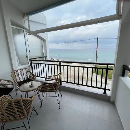 Sea View Loft Apartament