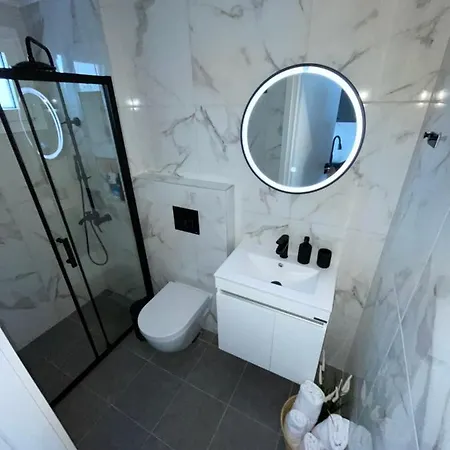 Sea View Loft * Néa Róda